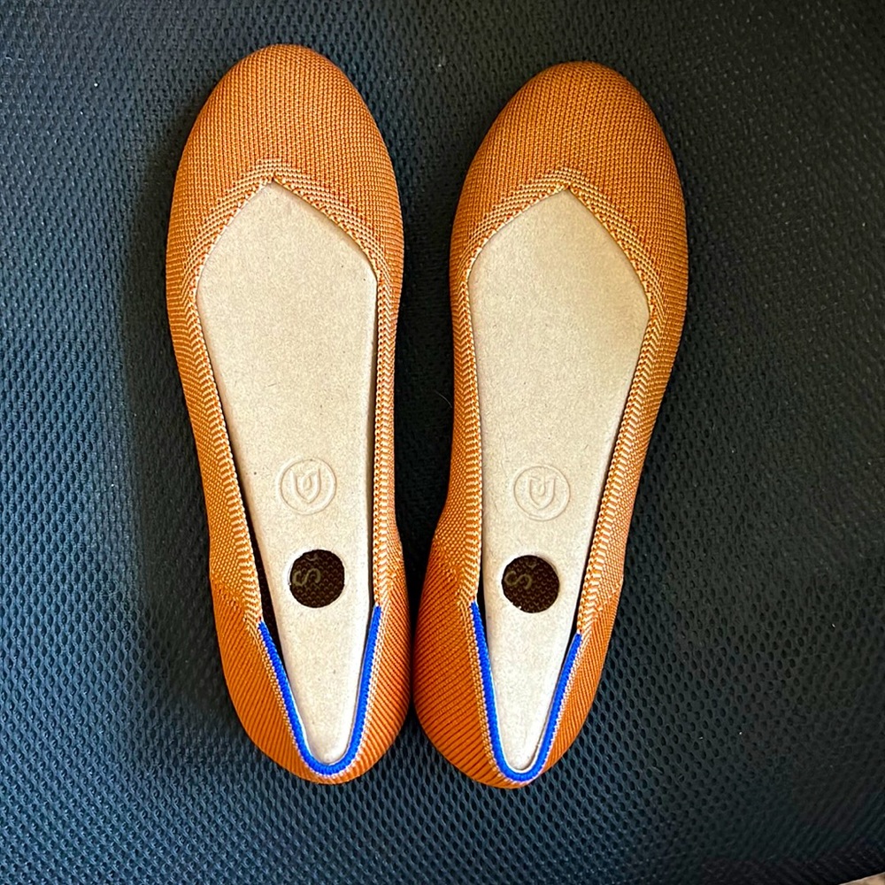 Rothy’s Flats - Fawn color - size 6.5